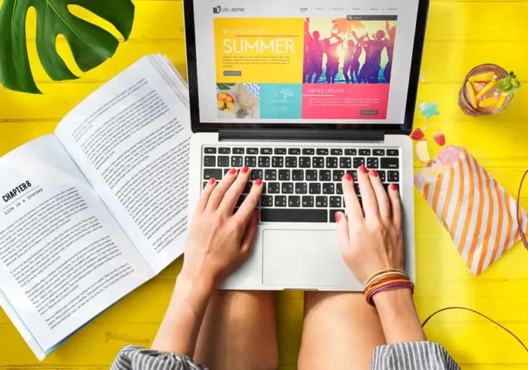 Blogger Vadlenix Zyrandral